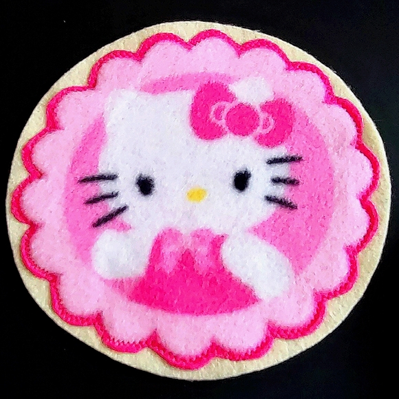 NEW Lot of 2 Hello Kitty Patches/Emblems/Appliqués! Rare Ones! Sew-On - Picture 2 of 8